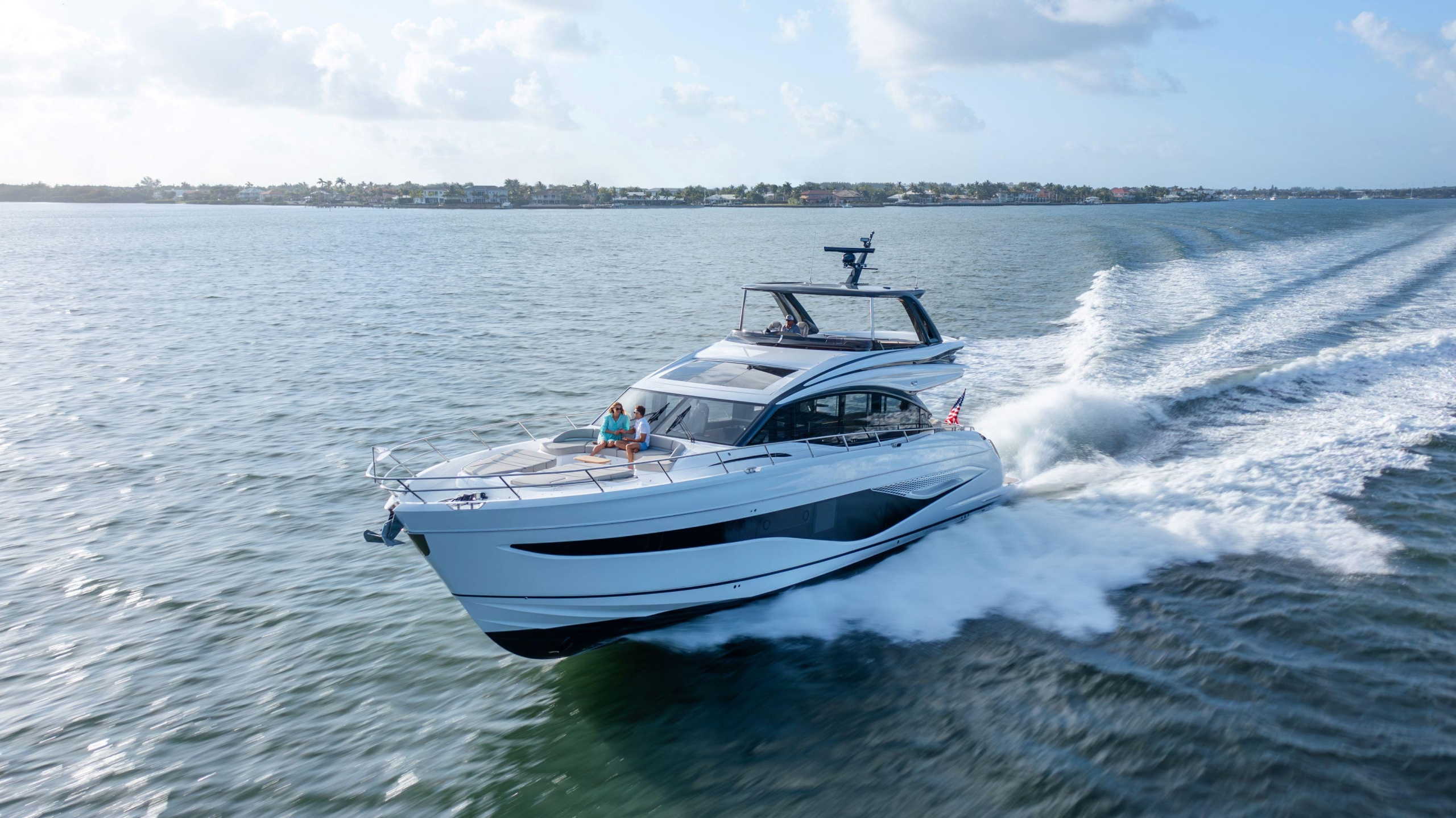 2026 PRINCESS S72