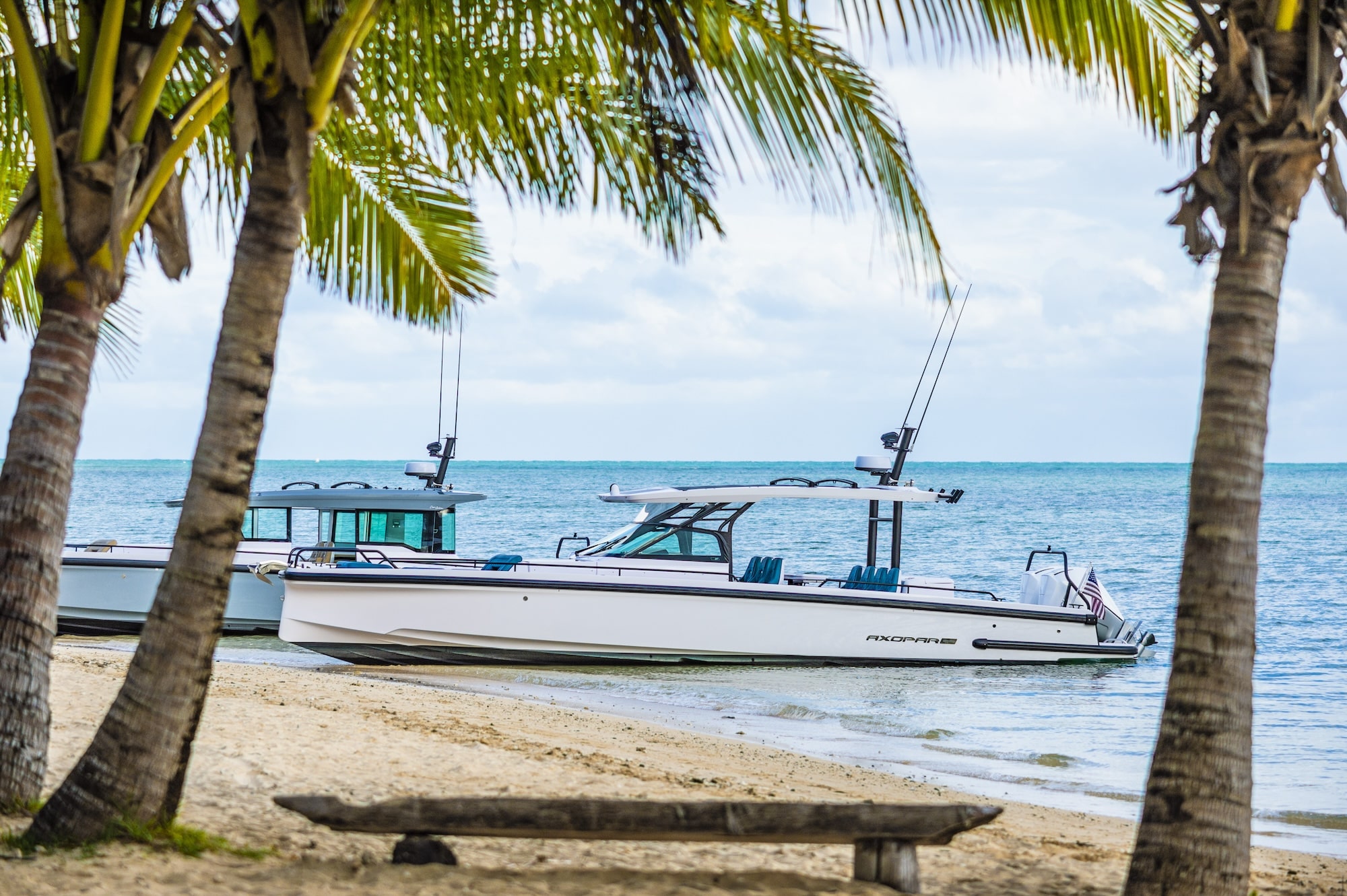 Axopar 37 Preview Images