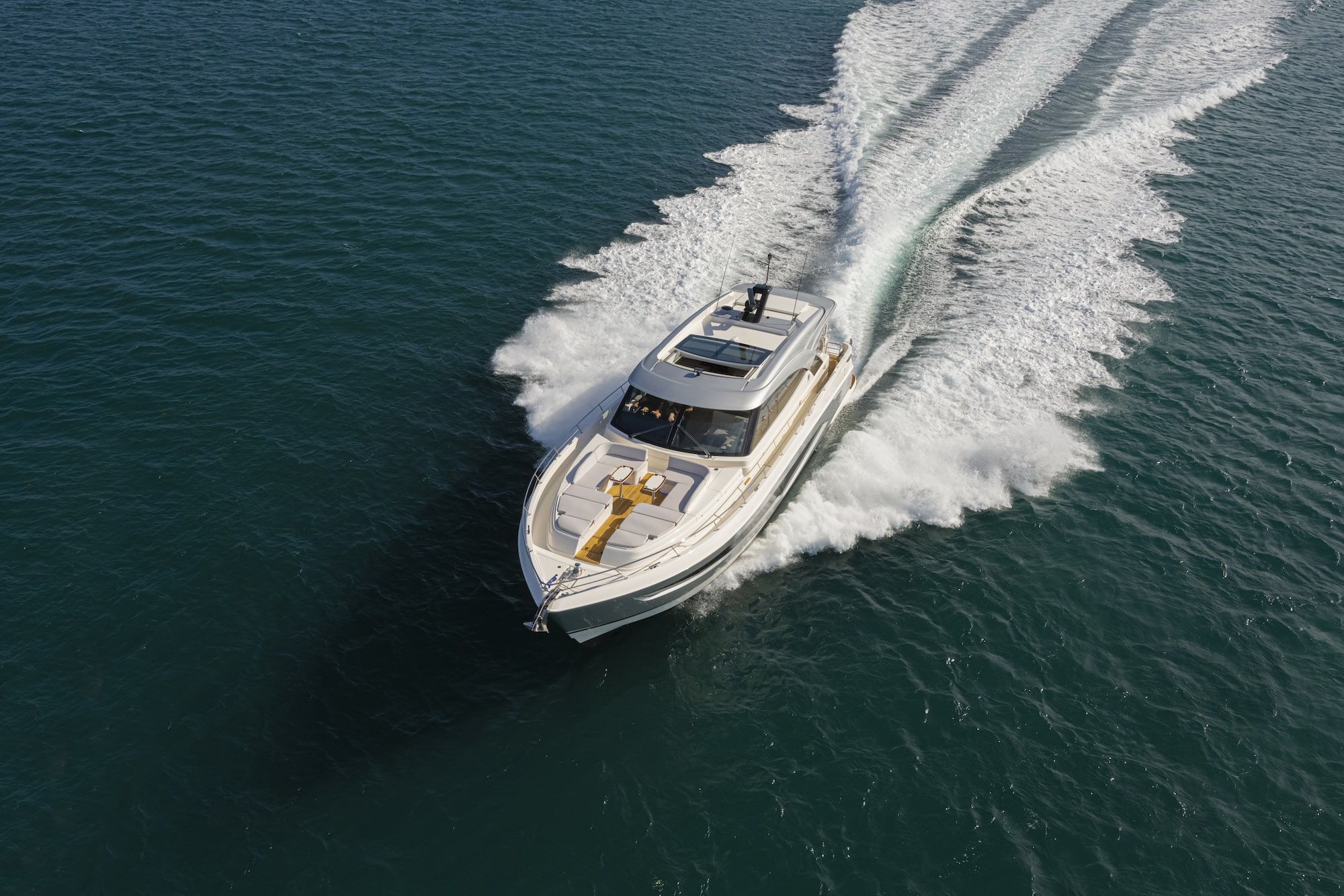 Riviera 6800 Sport Yacht Preview Image